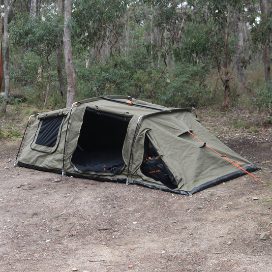 dirty dee swag setup with awning poles