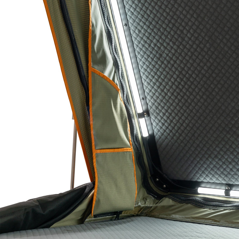 Load image into Gallery viewer, HIGHLAND 1300  ROOF TOP TENT
