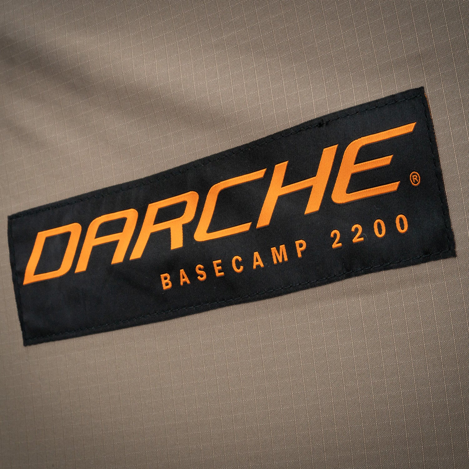 DARCHE | Basecamp 2200 RTT | 4 person Roof Top Tent | Australia & NZ ...